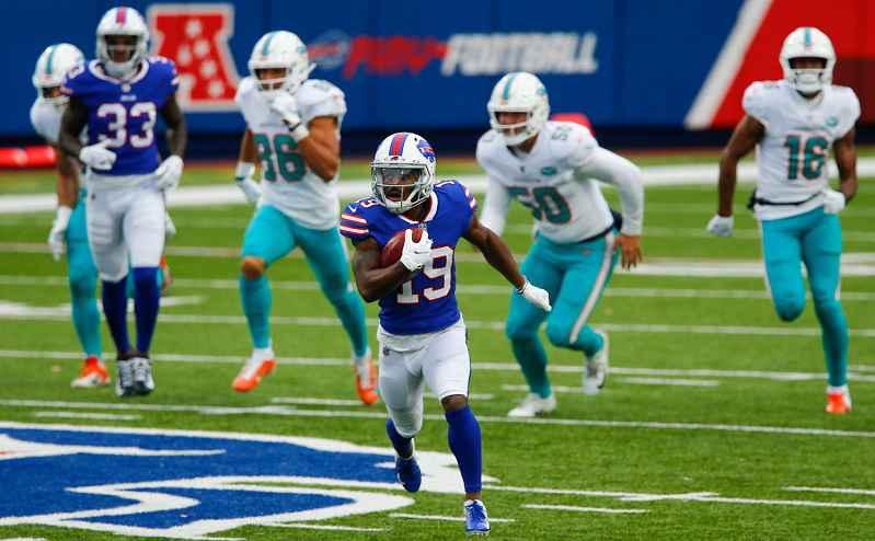 Unvaccinated Buffalo Bills player Isaiah McKenzie fined $14,650