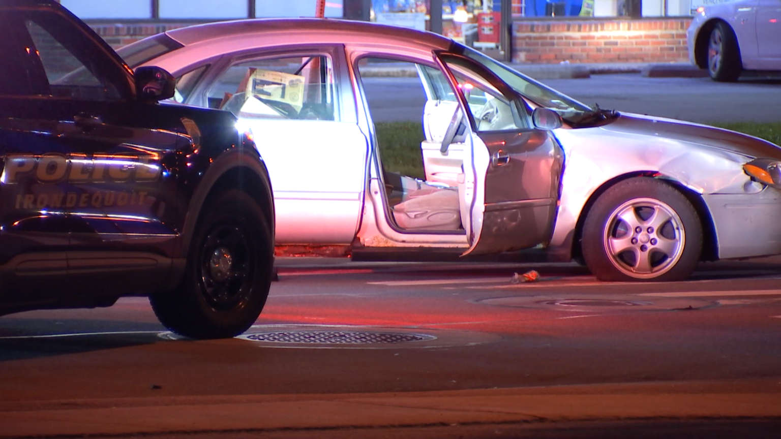 Irondequoit Police Surround Car At Rochester Intersection - WHEC.com