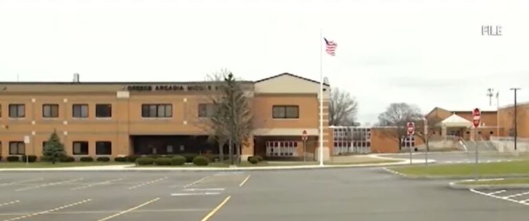 Arcadia student charged after Snapchat threat to middle school - WHEC.com